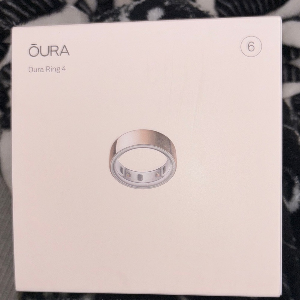 Oura Ring 4 rose gold size 6 still sealed